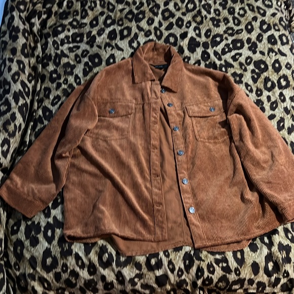 FOREVER 21 brown button up shirt jacket 🤎 - Picture 5 of 5